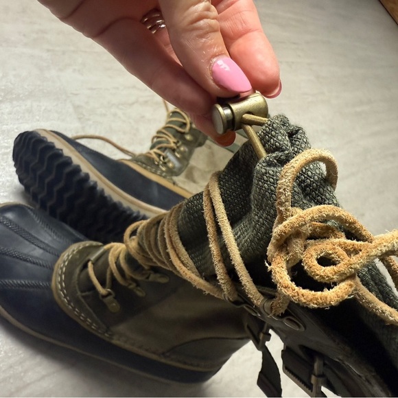 Sorel boots Conquest Carly II size 9 - Picture 11 of 13